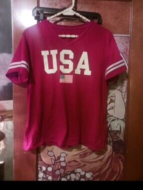 USA Graphic Tee - Red